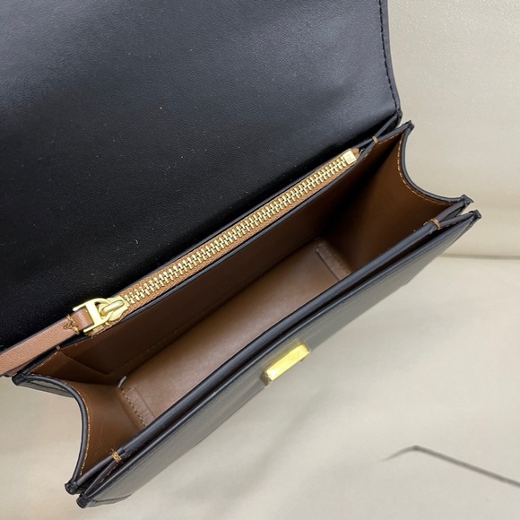 👜Tory Burch Eleanor Small Shoulder Bag - Picture 6 of 8